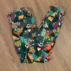 Lularoe nightmare before Christmas leggings